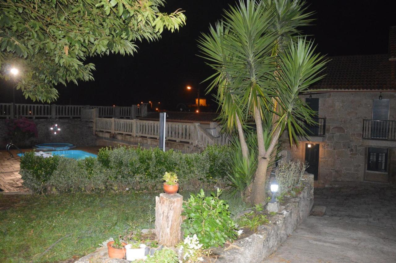 O Castro Apartamentos Cambados Luaran gambar