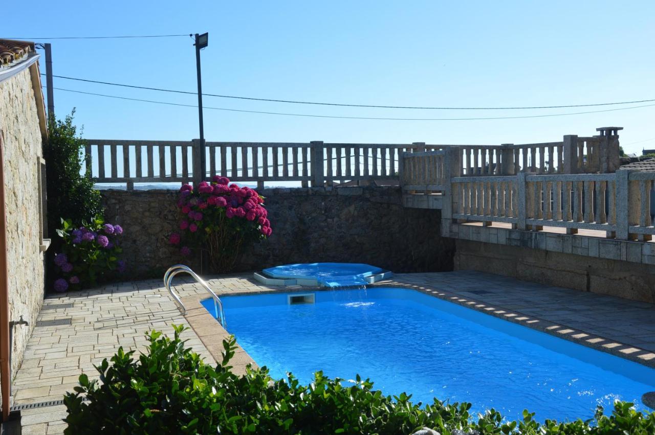 O Castro Apartamentos Cambados Luaran gambar